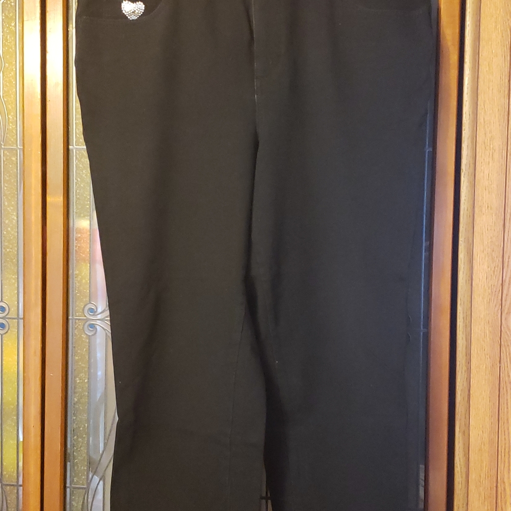 Quacker Factory dream jeans Capris size 14